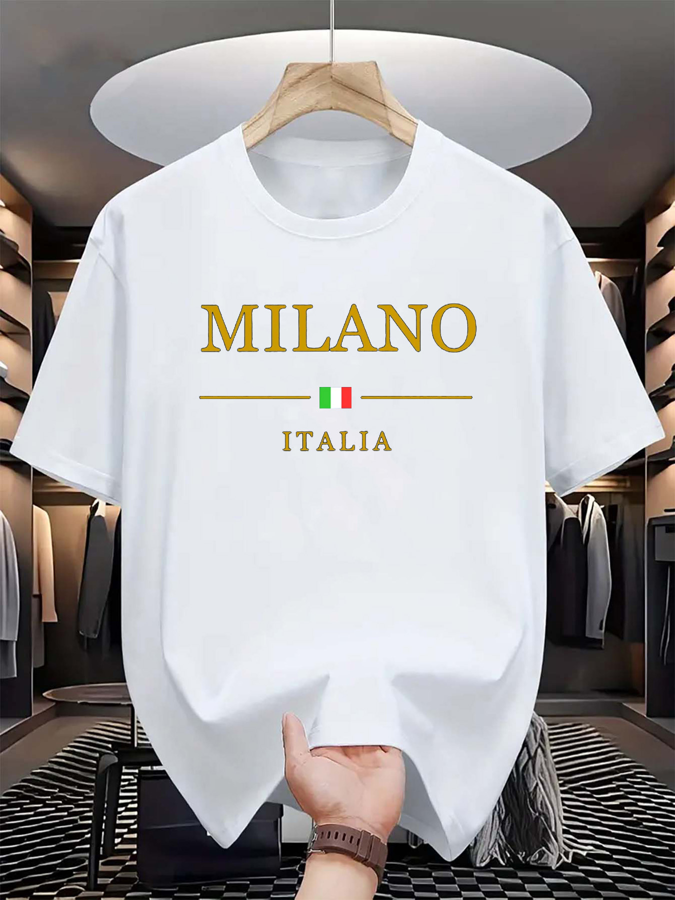 Camiseta de Algodão Puro com E - Street Fashion In Milan avaliação e preço